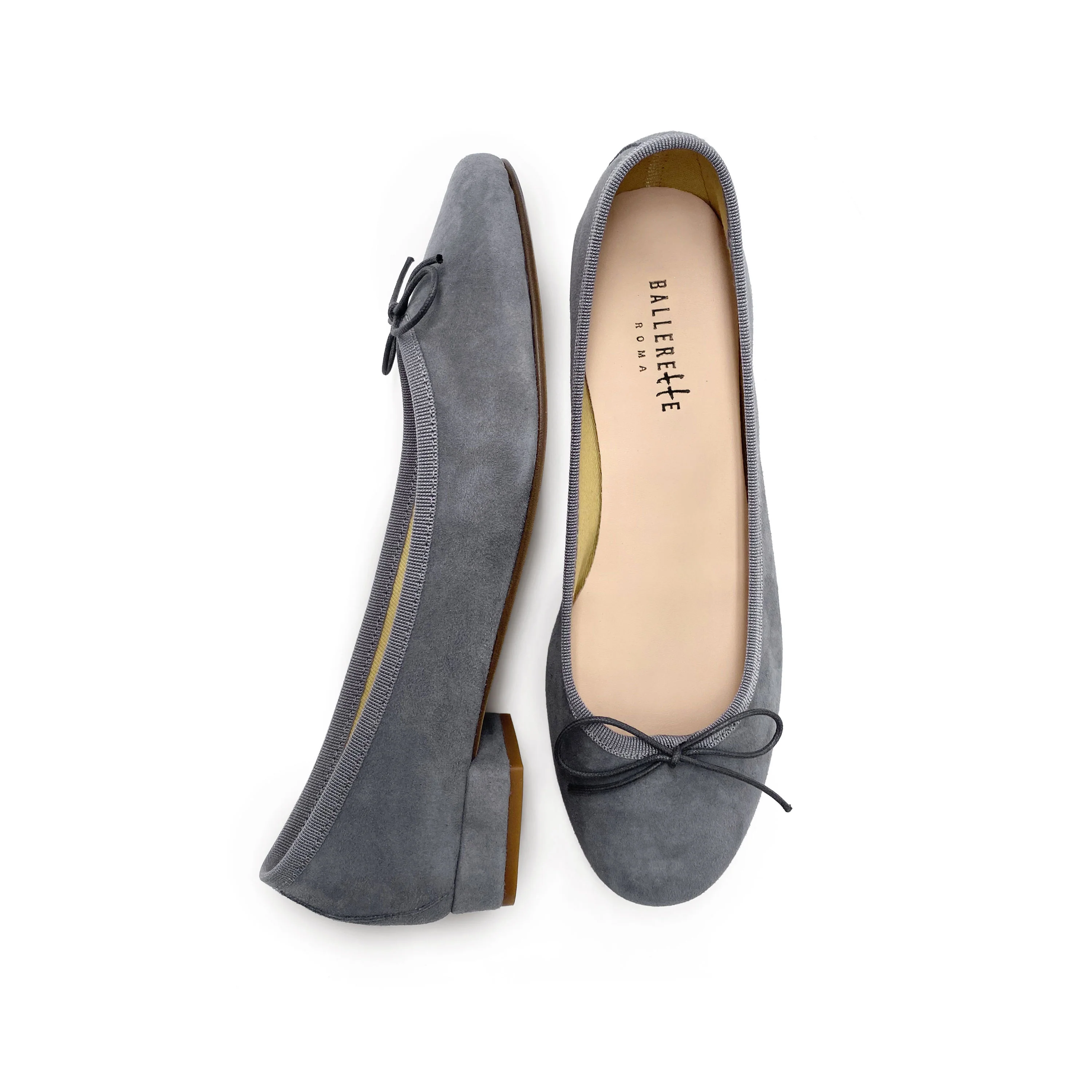 Ballerine grigie antracite in camoscio con tacco