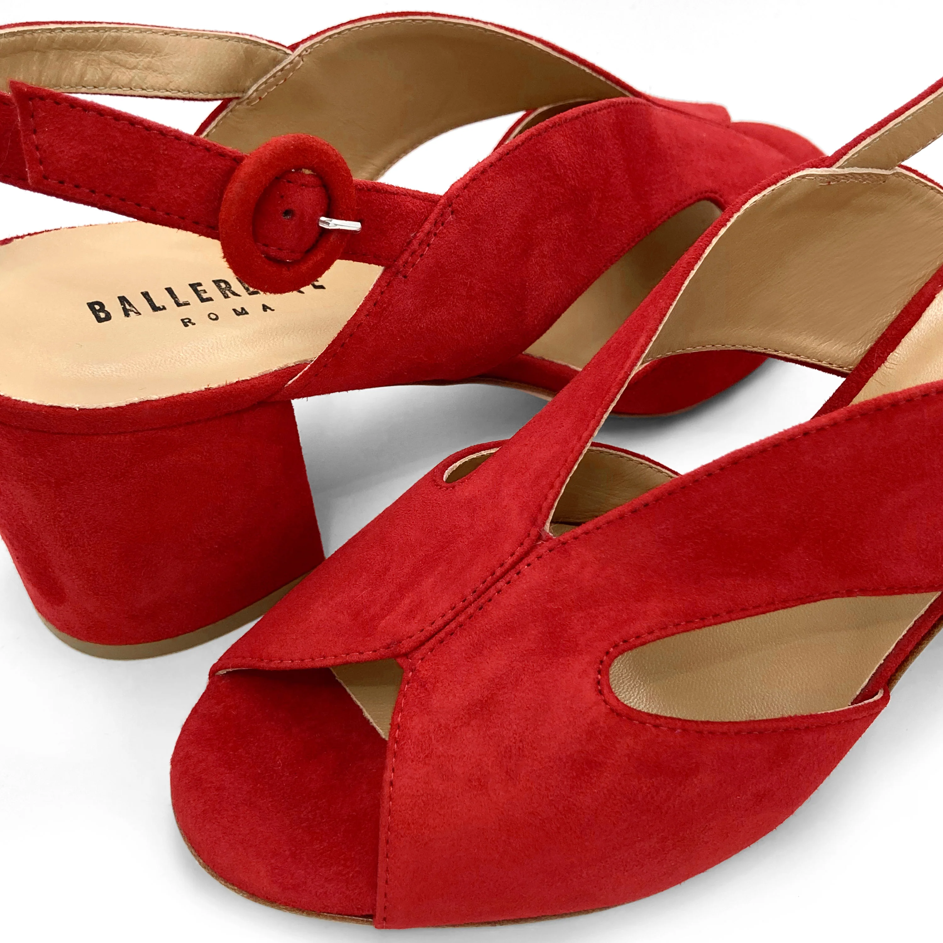 Scarpe open toe slingback rosse in camoscio con tacco - Image 4